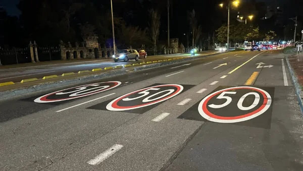 Oficial: la decisión de la Secretaría de Movilidad sobre los límites de velocidad en Bogotá