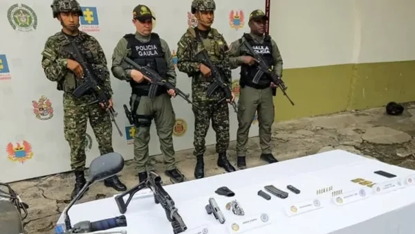 Ejército frustró acciones criminales del Bloque Jorge Suárez Briceño en el norte del Huila Ejército frustró acciones criminales del Bloque Jorge Suárez Briceño en el norte del Huila