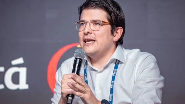 Presidente Petro reveló detalles sobre el esquema de seguridad de Miguel Uribe: "fue reducido extrañamente"