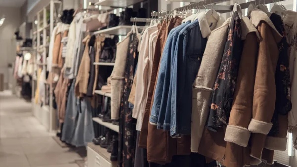 Reconocida marca de ropa en Colombia volvió al mercado tras haber cerrado sus tiendas por quiebra