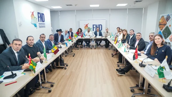 Gobernadores rechazan actos violentos y piden mayor presencia de la fuerza pública Gobernadores rechazan actos violentos y piden mayor presencia de la fuerza pública