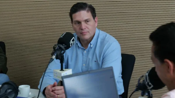 ¿Se cierra una puerta y se abre una ventana?: los planes de Juan Carlos Pinzón con rumbo a la Presidencia