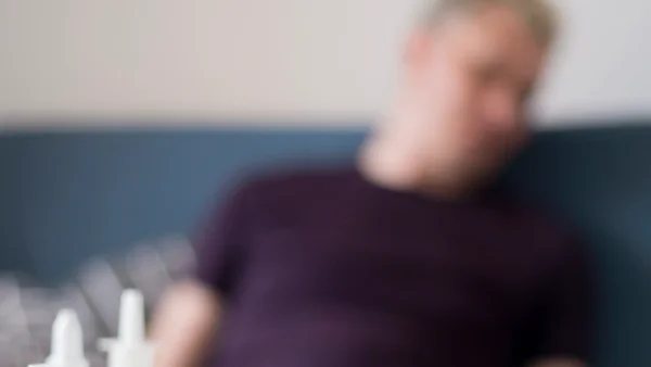 Director de fundación para tratamiento de adicciones habría abusado a menor de edad