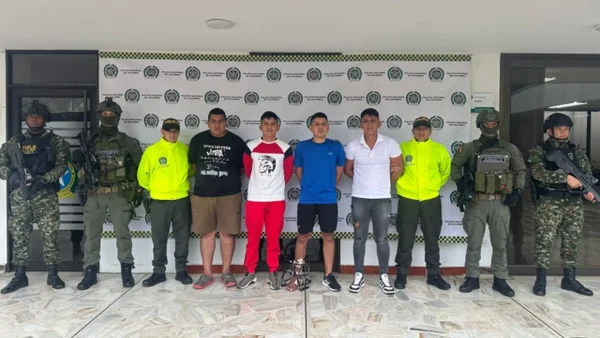 Capturan a cinco presuntos integrantes de red de narcotráfico con destino a EE. UU.