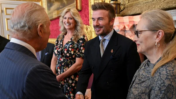 Rey Carlos III nombra a David Beckham como caballero