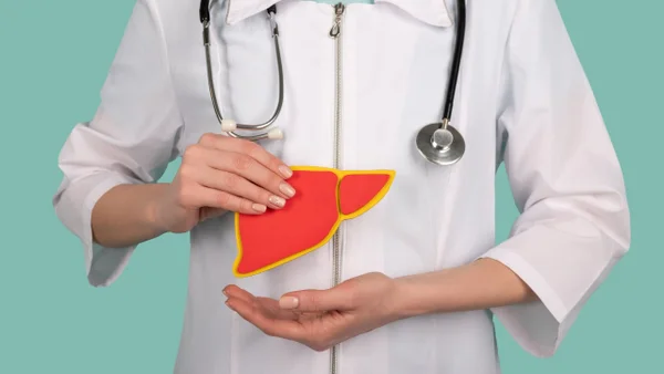 Síntomas de la enfermedad de hígado graso que se podrían intensificar en la noche Síntomas de la enfermedad de hígado graso que se podrían intensificar en la noche