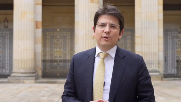 Miguel Uribe continúa en estado de "máxima gravedad" y bajo pronóstico reservado Miguel Uribe continúa en estado de "máxima gravedad" y bajo pronóstico reservado