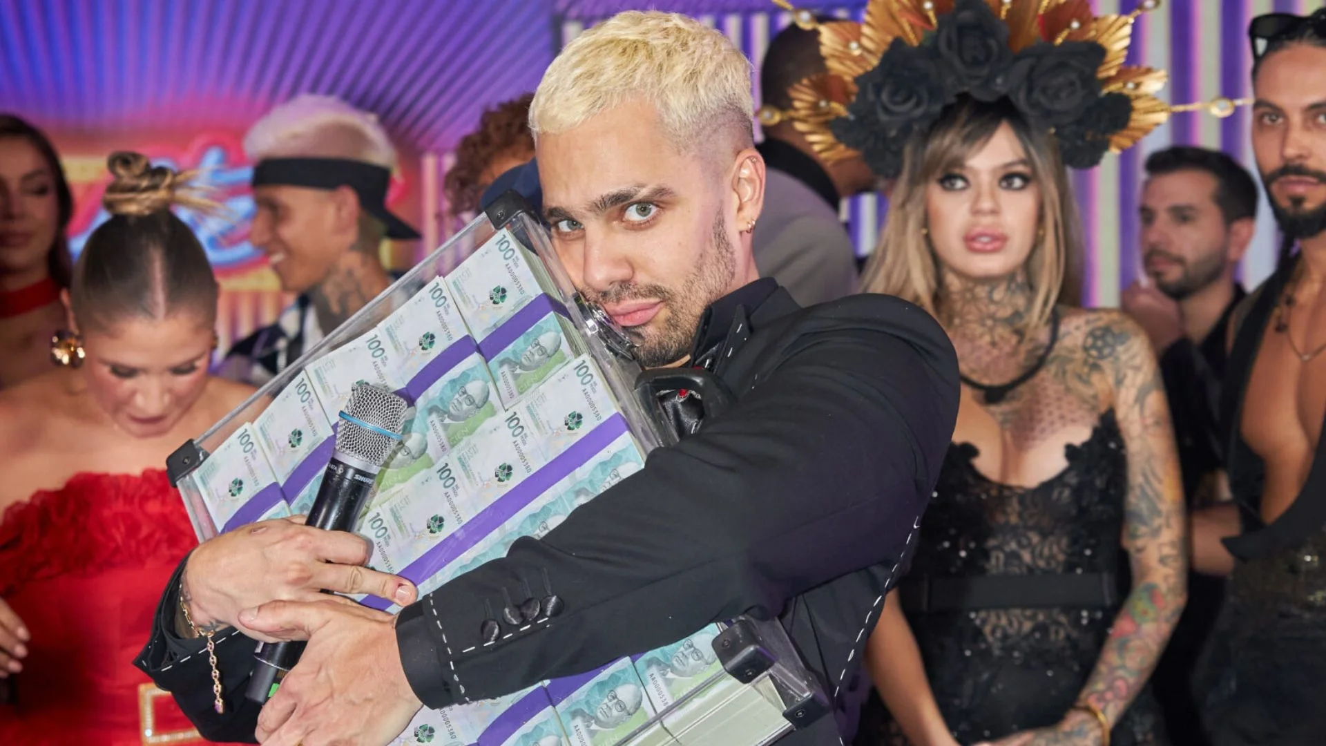 fan-pide-dinero-a-altafulla-barranquilla Foto: Canal RCN