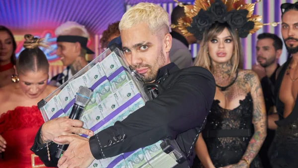 Fanático le pide dinero a Andrés Altafulla y así reaccionó: ¿se molestó?