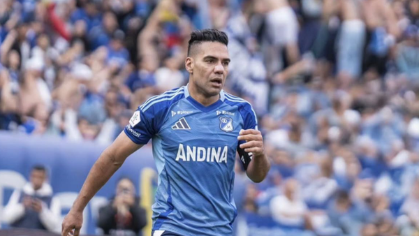 ES OFICIAL: ¡Esta es la dura sanción para Falcao García tras arremeter contra el arbitraje!