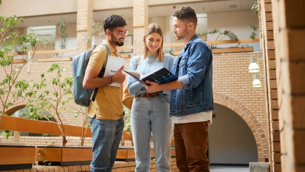 Jóvenes universitarios recibirán subsidio de transporte en el Atlántico