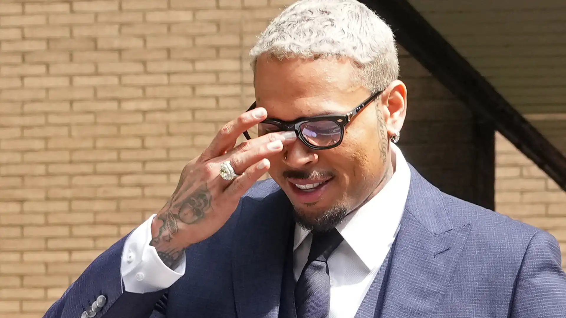 chris-brown-inocente ¿Culpable o inocente? Así fue como se declaró Chris Brown en el caso de agresión en discoteca