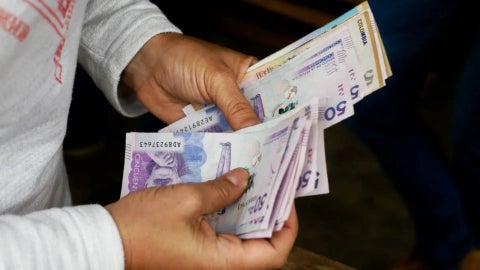 MinHacienda reconoció que presentará nueva propuesta de reforma tributaria debido a un déficit de 38 billones de pesos