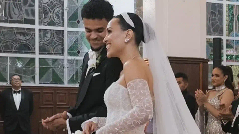 Luis Díaz y su esposa disfrutan de la luna de miel.
