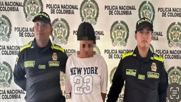Capturada mujer que hirió con un cuchillo y en el pecho a su pareja sentimental
