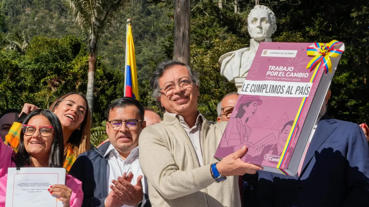 Ministro del Trabajo anunció cuatro nuevos decretos para complementar la reforma laboral