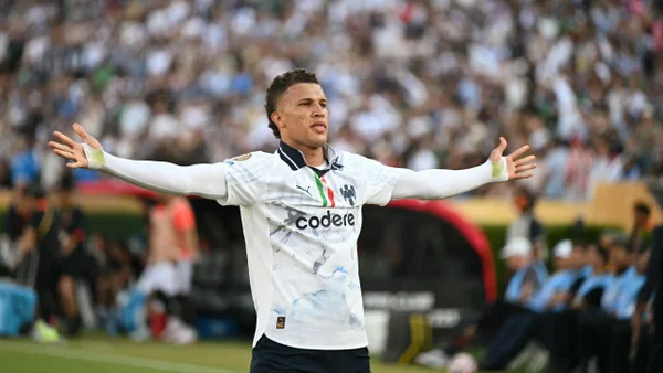 Impresionante golazo de Nelson Deossa en el Mundial de Clubes que le da la vuelta al mundo