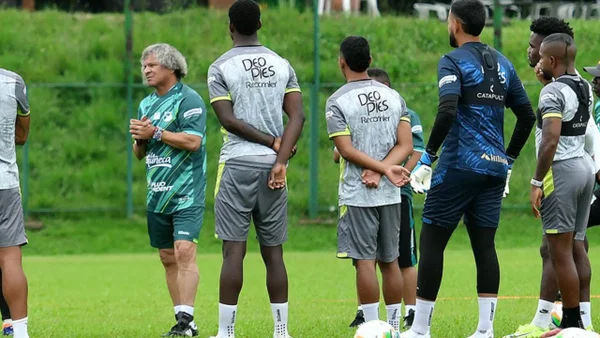 Alberto Gamero ya tuvo su primer 'dolor de cabeza' en el Cali: filtraron fuerte disgusto Alberto Gamero ya tuvo su primer 'dolor de cabeza' en el Cali: filtraron fuerte disgusto