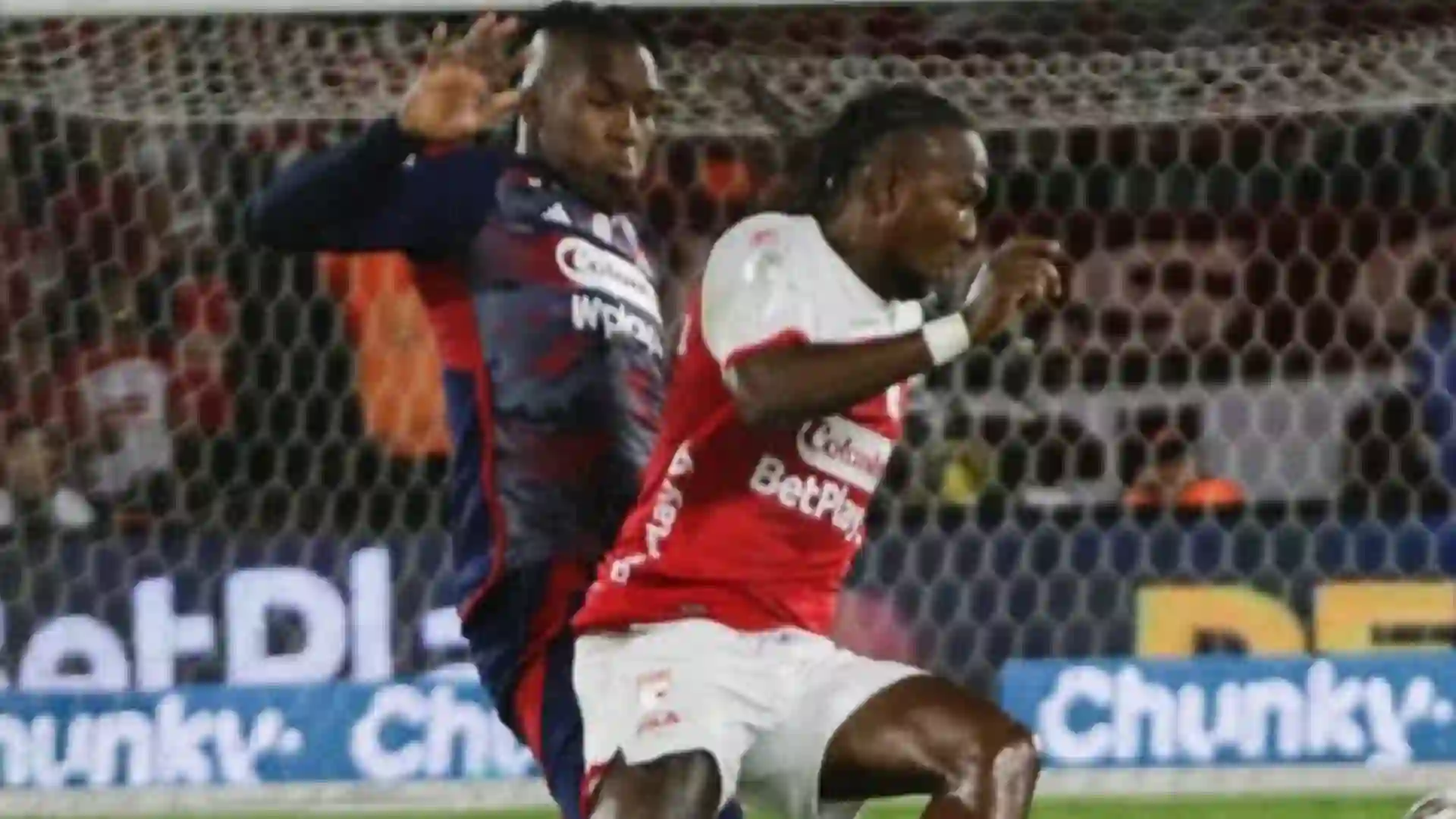 ¿Cómo le ha ido a Santa Fe en el Atanasio frente a Medellín?