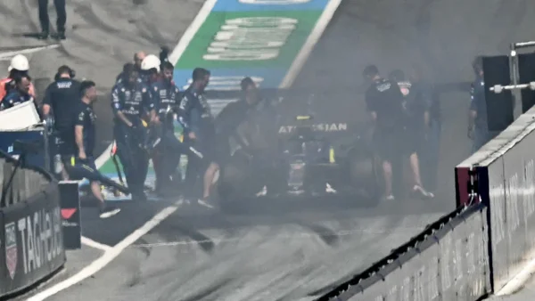 Momentos de angustia en el GP de Austria de Fórmula 1: carro se incendió en plena carrera