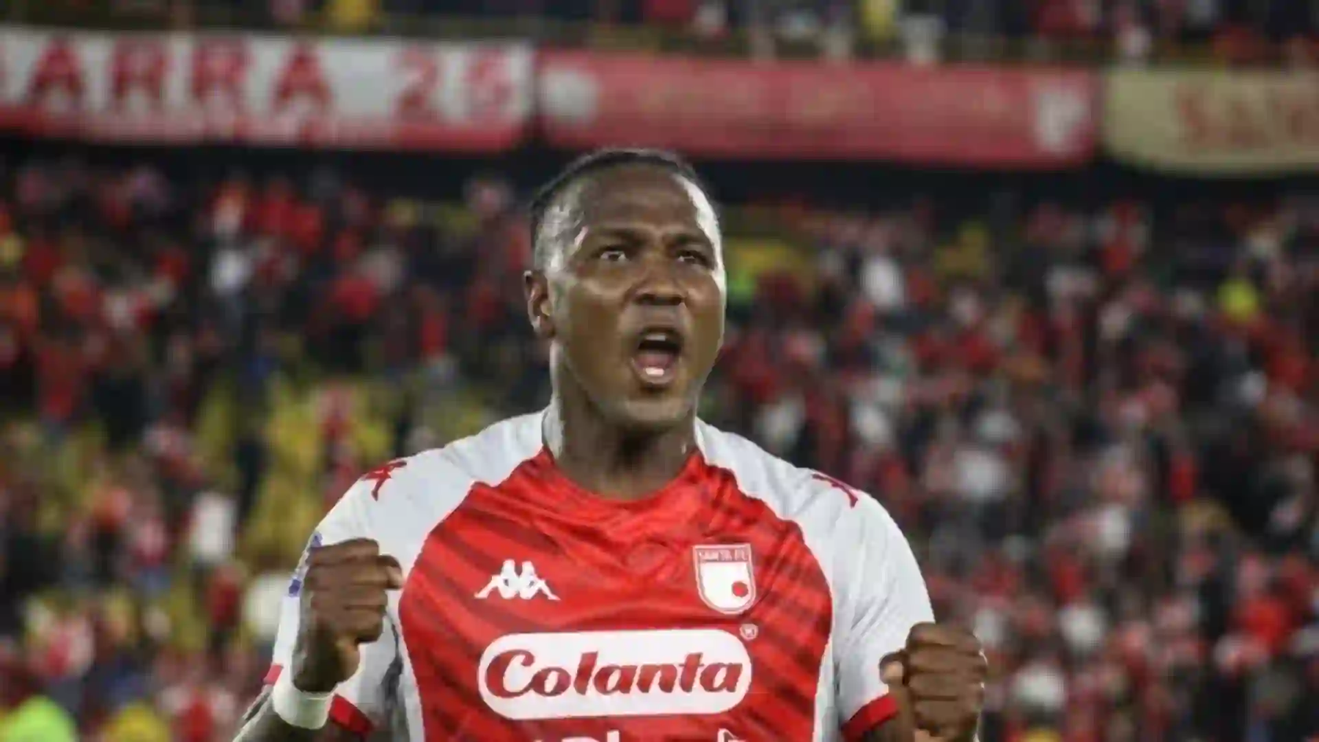 Hugo Rodallega, con el alma, superó la lesión y marcó el segundo gol de Santa Fe para vencer a Medellín en la final.