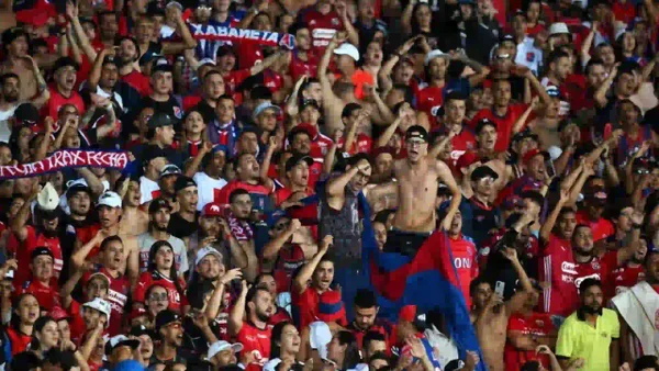 Hincha del Medellín quemó su camiseta tras perder la final ante Santa Fe: video viral