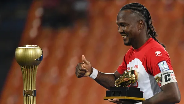¿Se retira? Hugo Rodallega fue certero tras haber quedado campeón con Santa Fe en el FPC ¿Se retira? Hugo Rodallega fue certero tras haber quedado campeón con Santa Fe en el FPC