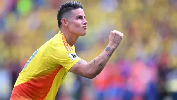 El sorprendente regalo que James Rodríguez recibió de la Conmebol antes del duelo con Venezuela