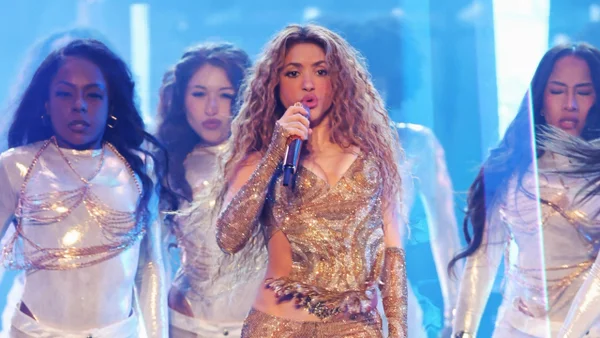 Clínica peruana recibe millonaria sanción por filtrar información médica de Shakira