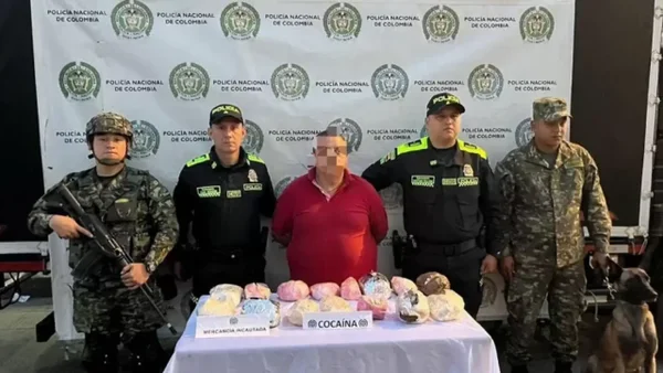 Ejército incautó 40 kilogramos de estupefacientes y capturó a dos sujetos en flagrancia por narcotráfico