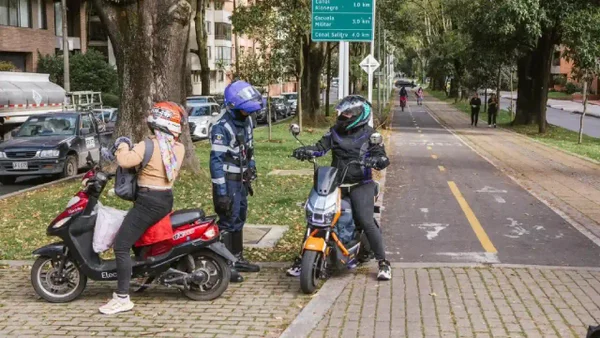¿Las bicicletas eléctricas necesitan SOAT y licencia en Colombia? Esto dice la ley