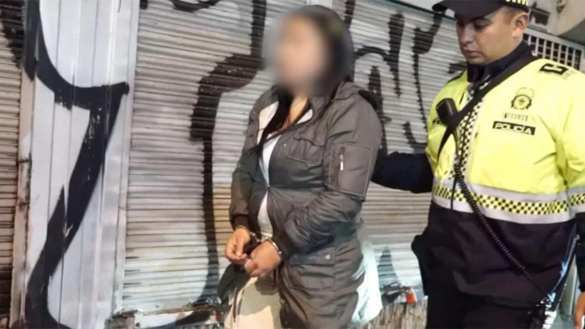 Capturaron a una mujer por vender licor adulterado en Chapinero