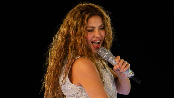 Shakira sorprende al mostrar impresionante colección de premios Grammy