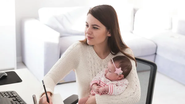 Esto debe hacer una trabajadora independiente para recibir pago por licencia de maternidad Esto debe hacer una trabajadora independiente para recibir pago por licencia de maternidad