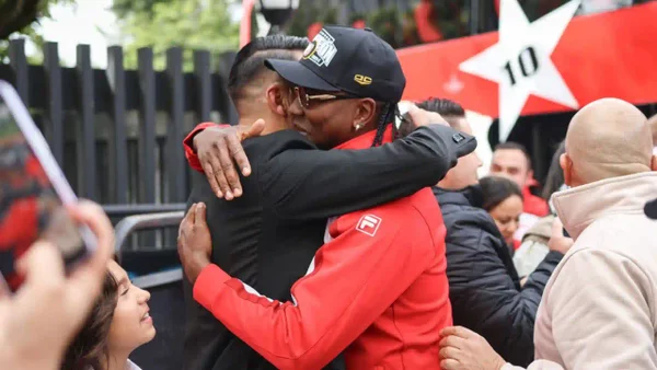 Concejo de Bogotá rindió homenaje a Santa Fe por su título de la Liga BetPlay I-2025