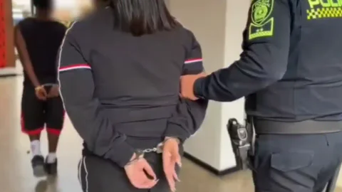 Denuncia de vecinos permitió hallar armas y droga en conjunto de apartamentos en Bosa