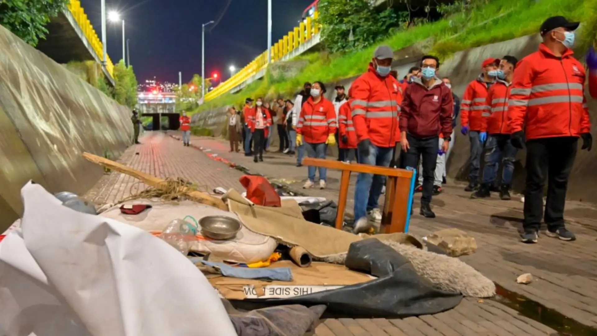 Lo que se encontró en la intervención nocturna en el canal Comuneros