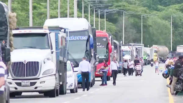 Tercer día de paro arrocero en Colombia: pérdidas económicas superan el medio billón de pesos Tercer día de paro arrocero en Colombia: pérdidas económicas superan el medio billón de pesos