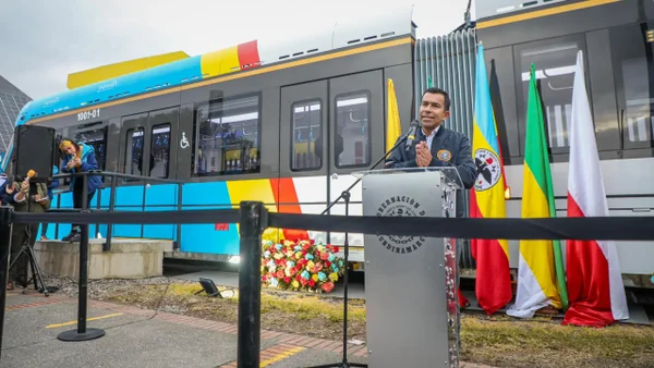 Regiotram de Occidente: presentan vagón a escala real del megaproyecto férreo