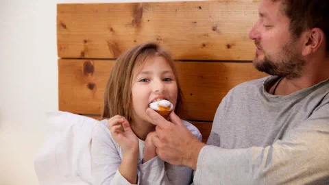 Los 5 alimentos más perjudiciales para la salud de los niños