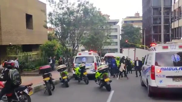Grave accidente de una ruta escolar en Chapinero. Esto se sabe