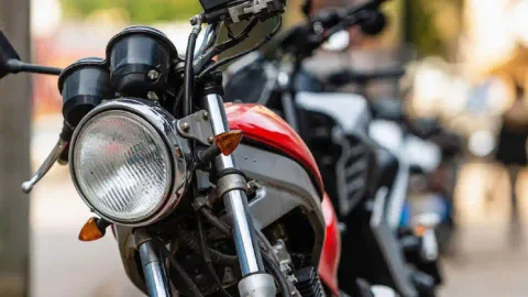 Grúas de gancho no pueden llevarse las motos: qué hacer