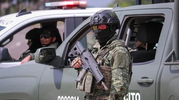 Decomisan 4,8 toneladas de metanfetaminas en operativo antidrogas en Sinaloa