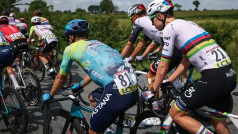 Tour de Francia 2025: así les fue a los ciclistas colombianos en la etapa 14
