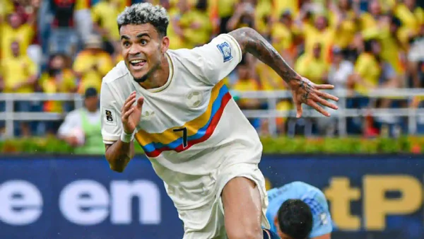 ¡Luis Díaz rumbo a Asia! La foto oficial confirmó la presencia del colombiano