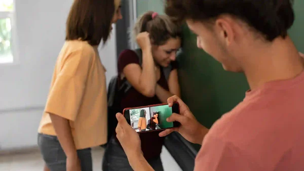 Los retos de TikTok que ponen en riesgo la vida de las personas: causan muertes y graves lesiones