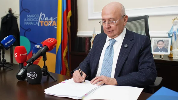 Gobierno radicó polémica ley de sometimiento: ¿Qué propone? Esto dice el proyecto