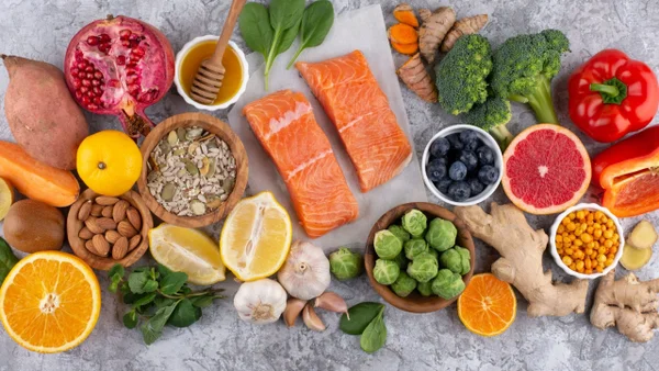 Estos son los mejores alimentos para aumentar la felicidad, según la IA