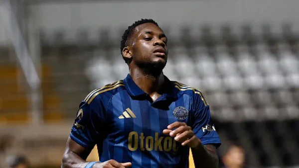 ¡Doblete en 10 minutos! Así fue el estreno goleador de Jhon Durán con Fenerbahce