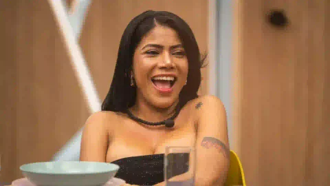 La Toxi Costeña llenó su cuerpo de tatuajes: video